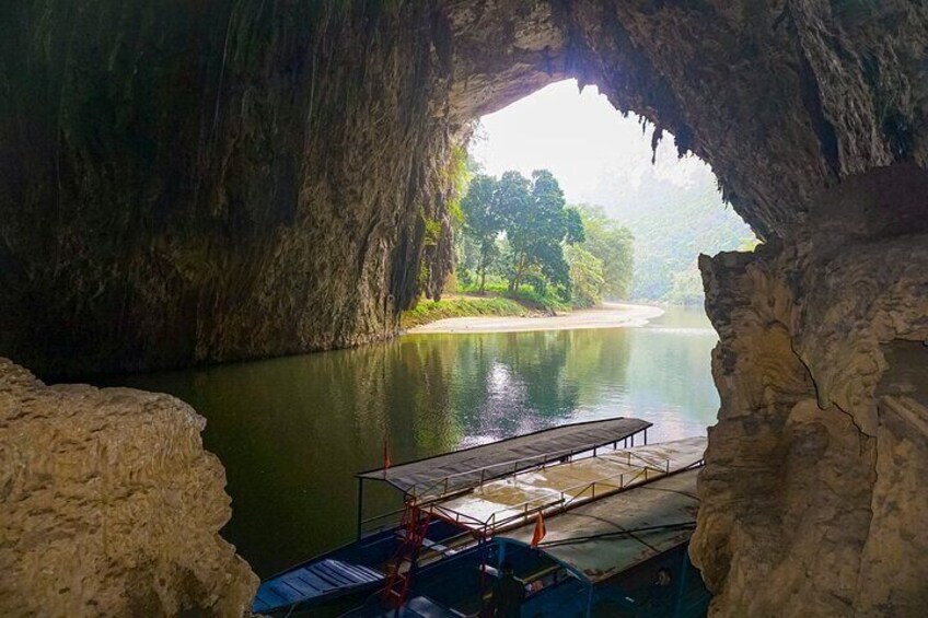 Puong Cave