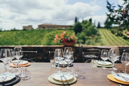 Chianti Tour with lunch guided by a local Sommelier