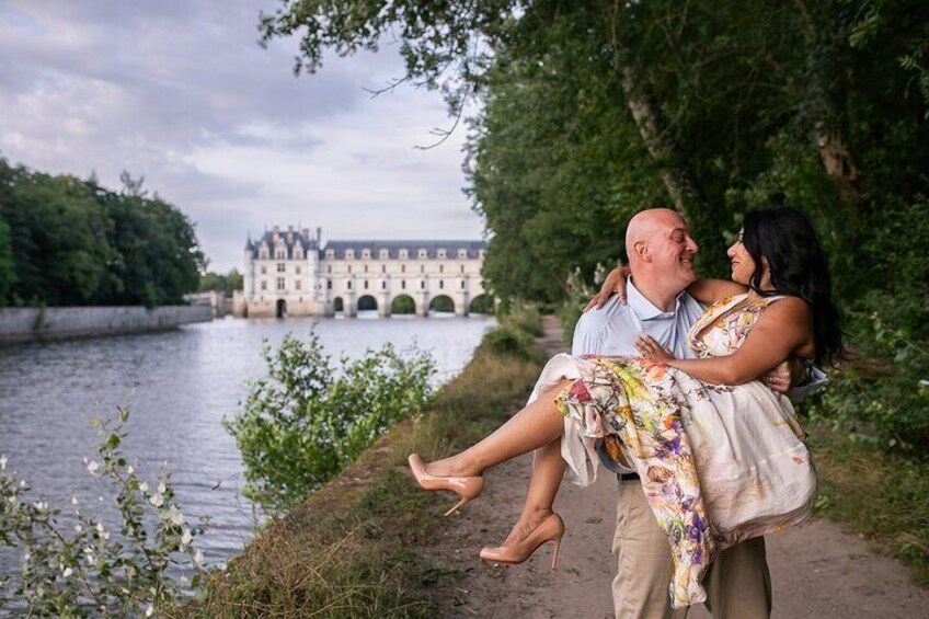 Photoshoot at Chenonceau Castle Gardens and Create Memories