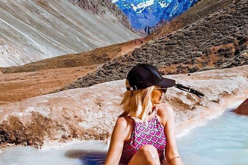 Maipo Cajon and Hill Baths Tours