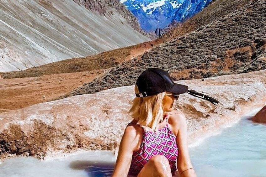 Maipo Cajon and Hill Baths Tours