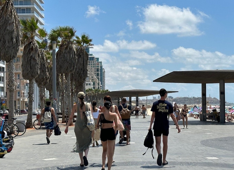 Picture 6 for Activity Tel Aviv: Highlights Beach Rothschild & Dizengoff