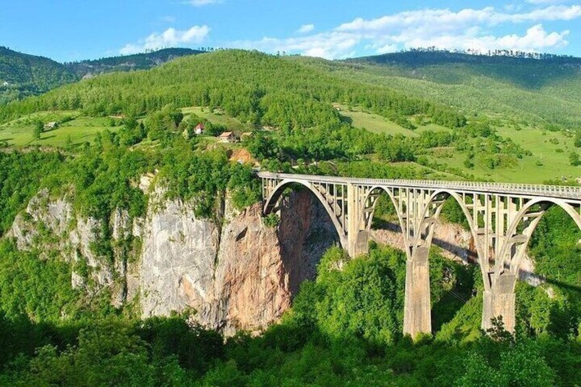 Djurdjevica Tara bridge