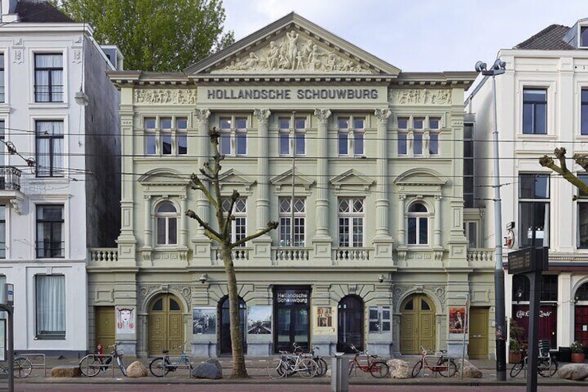 In the Footsteps of Anne Frank: Amsterdam during WWII