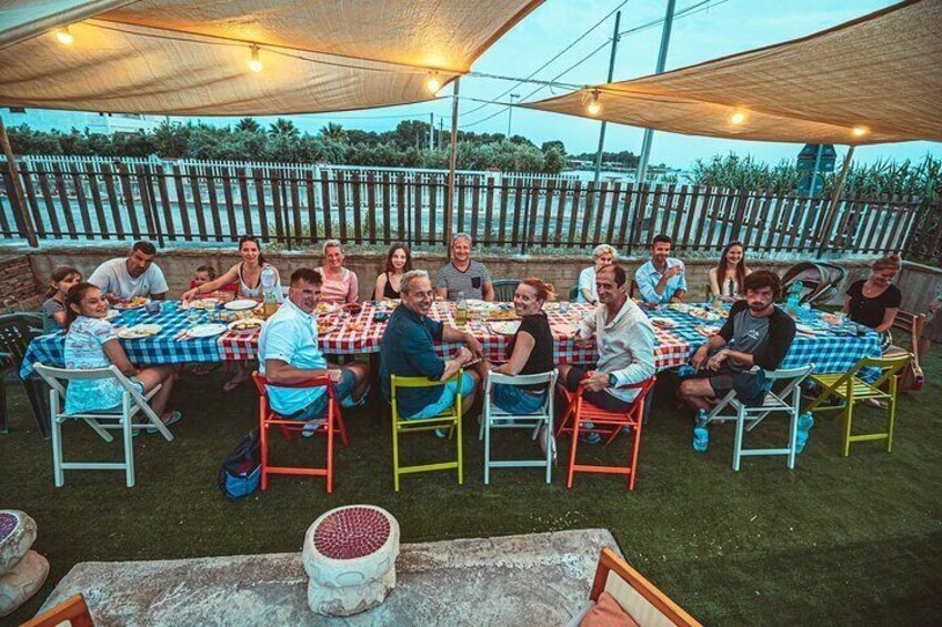 Organised dinners for the guests with a local Italian family.