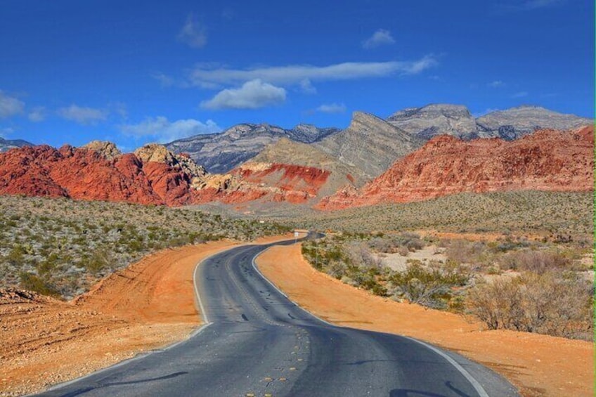 Explore the beautiful Red Rock Canyon Park