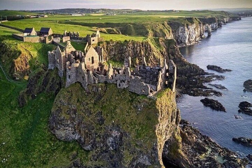 Private Tour in Giants Causeway and Antrim Coastal 