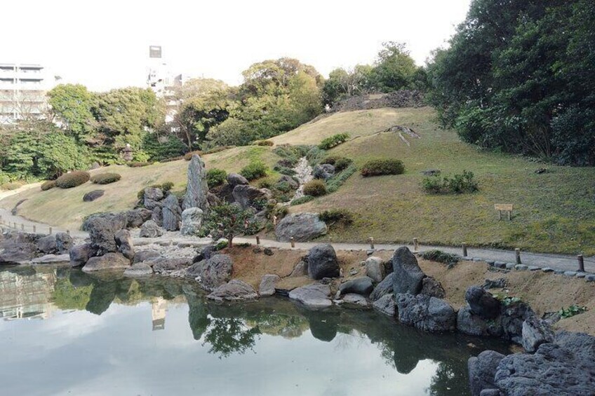 Edo Garden and Museum Tour through Tokyo Past