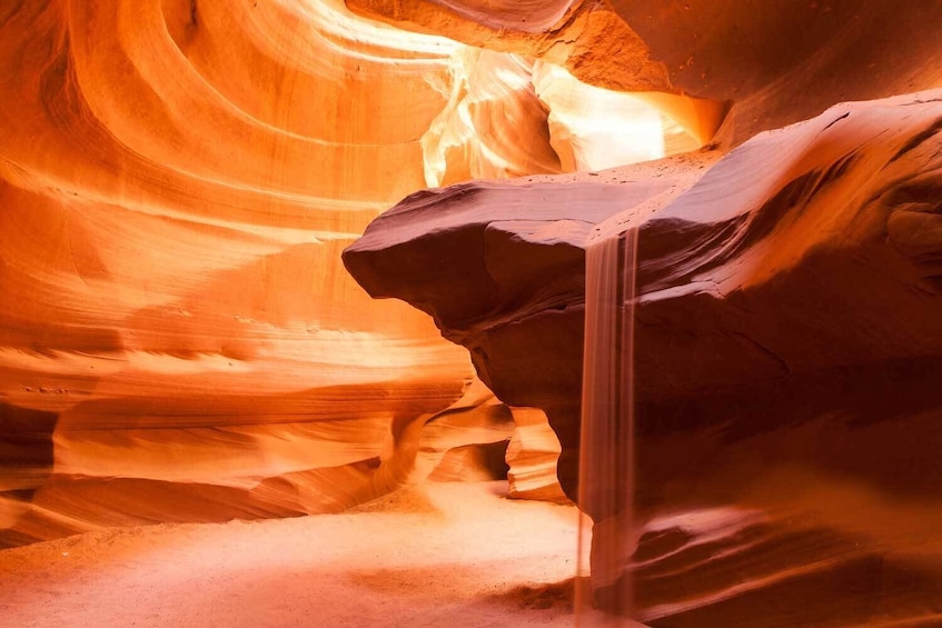 1-Day Las Vegas GOLD Tour to Antelope Canyon and Horseshoe Bend Arizona 