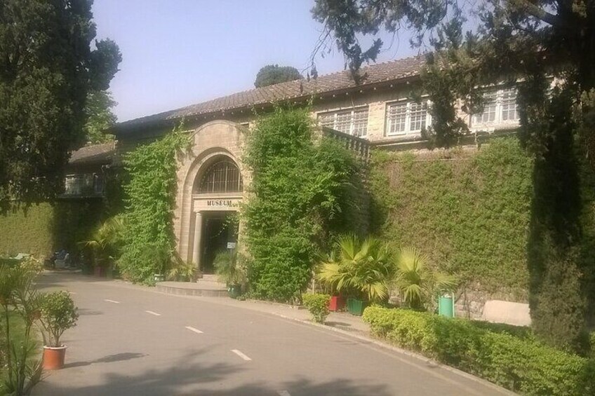 Full Day Islamabad City & Taxila UNESCO Site Tour
