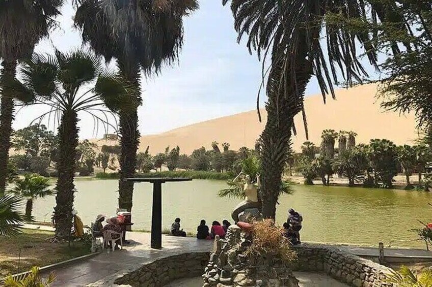 Lima: Paracas and Huacachina Oasis Day Trip with Wine and Dunes