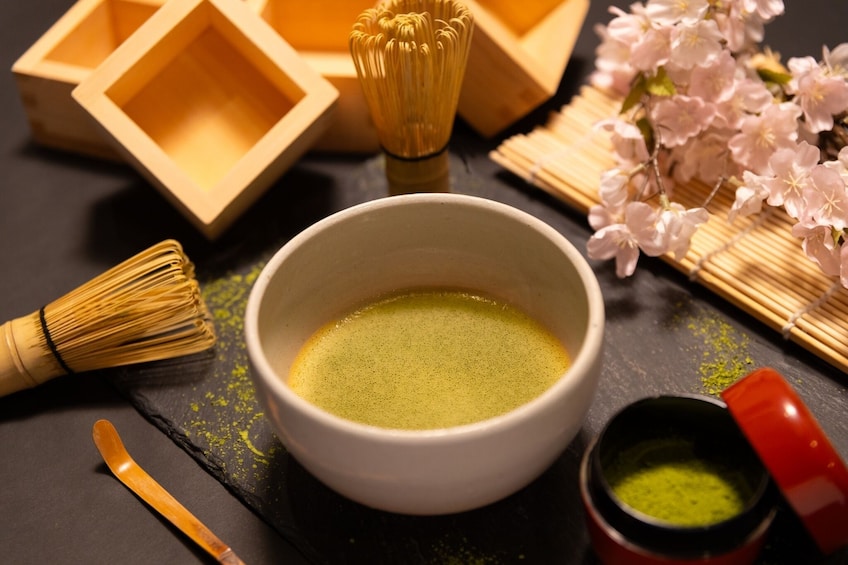 Tokyo Asakusa: Matcha Making — Japanese Sweets Set (1 hour / English)