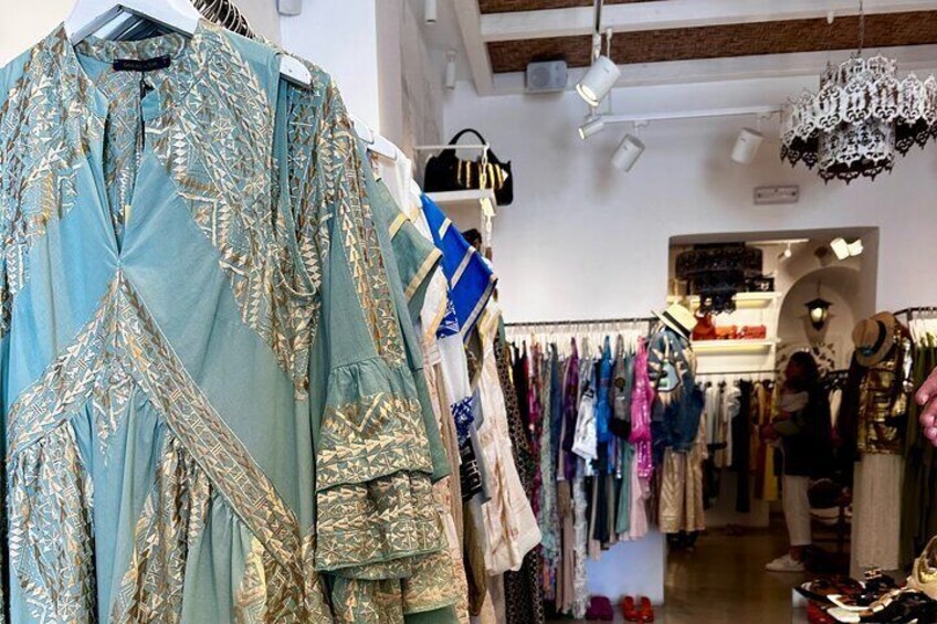 Santorini Shopping Therapy: Style & Tradition Tour