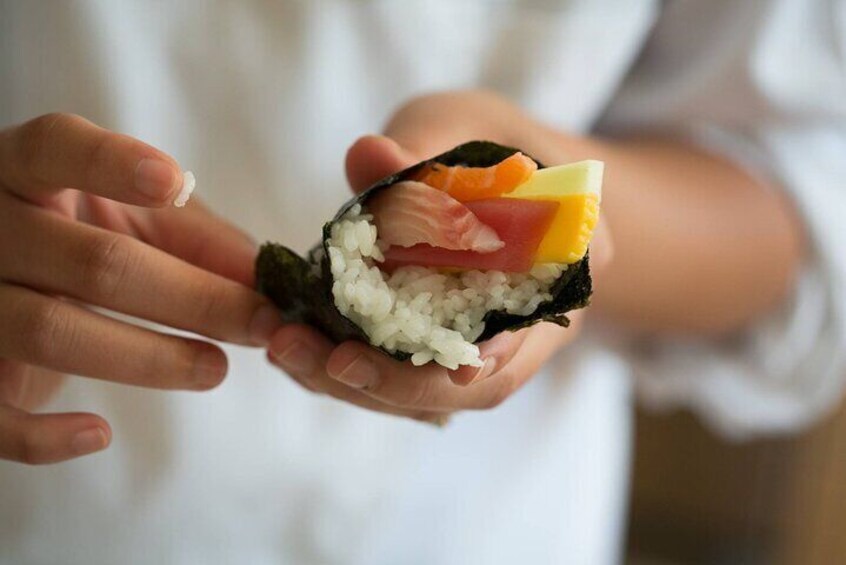 Refined Japanese Sushi Class in Tampa Includes 4-Course Meal