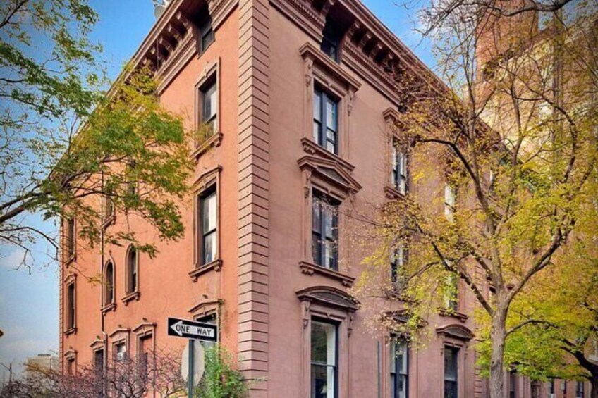 Splendor and Scandal in Brooklyn Heights: A Self Guided Tour