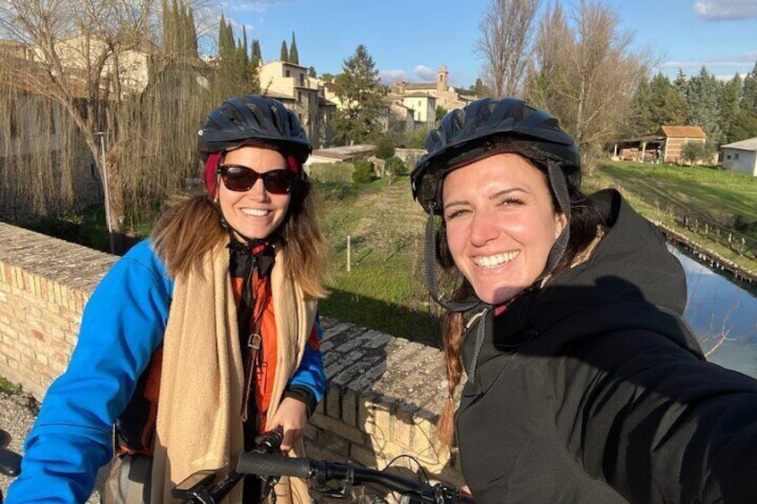 5 days between Rome and Umbria: with private transfer and e-bike tour