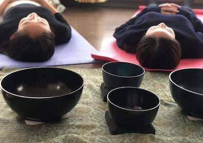 Kyoto: 1.5 hours Private Japanese Sound Bath Experience