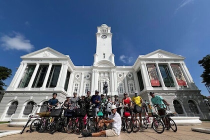 Cycling Tour Rail Corridor to Civic District