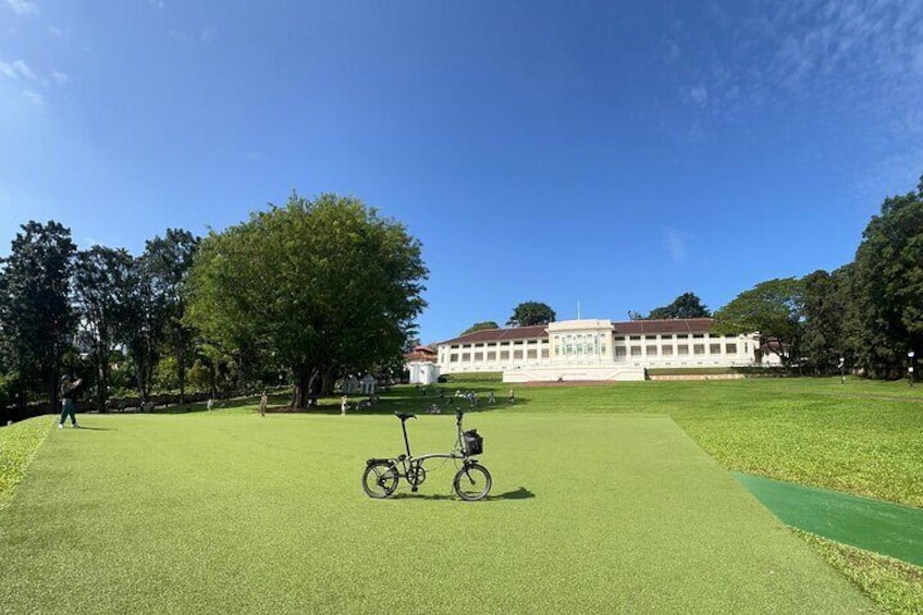 Cycling Tour Rail Corridor to Civic District