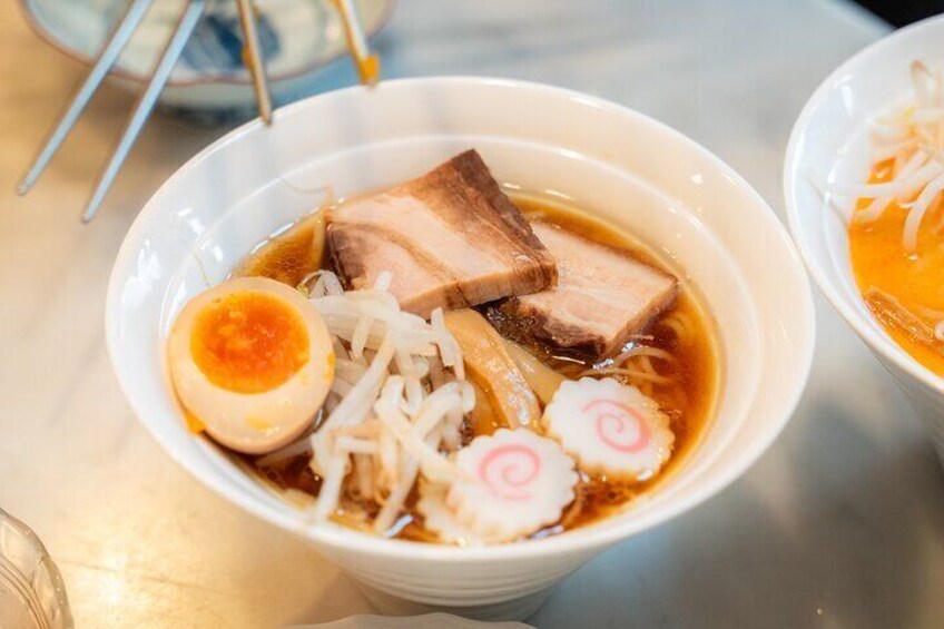 Tokyo: Ramen & Gyoza Cooking Class with Local Supermarket Tour