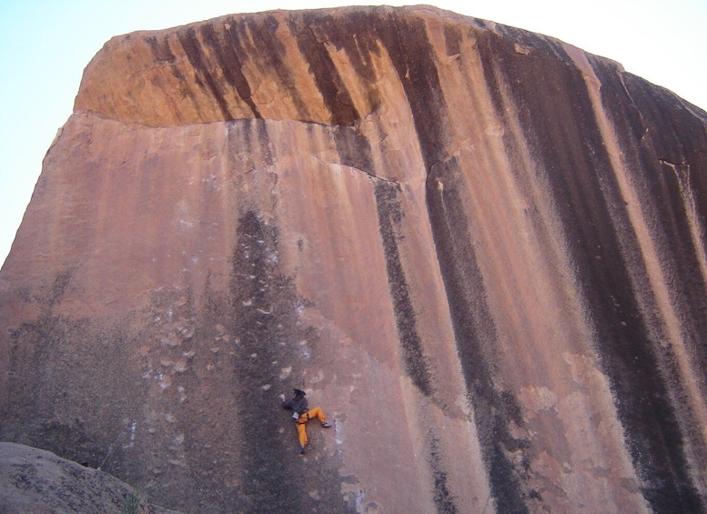 Tafraout: climbing experience with equipment included