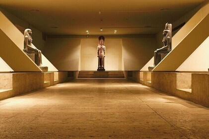 Luxor Museum and Mummification Guided Tour and Luxor Kayak