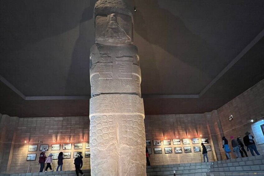 Benet Monolith