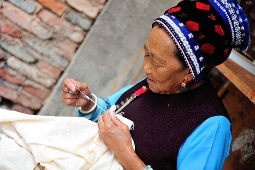 7 Days Yunnan Charming Old Town Tour