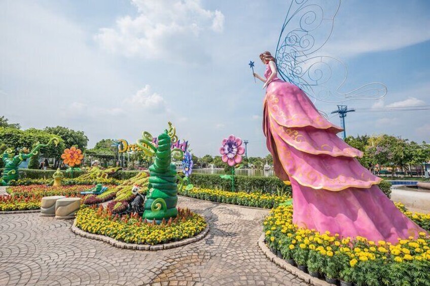 Dream World Bangkok Tickets with Optional Buffet and Transfers