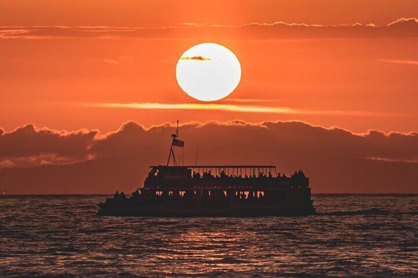 Relaxing Sunset Cruise in Newport Beach