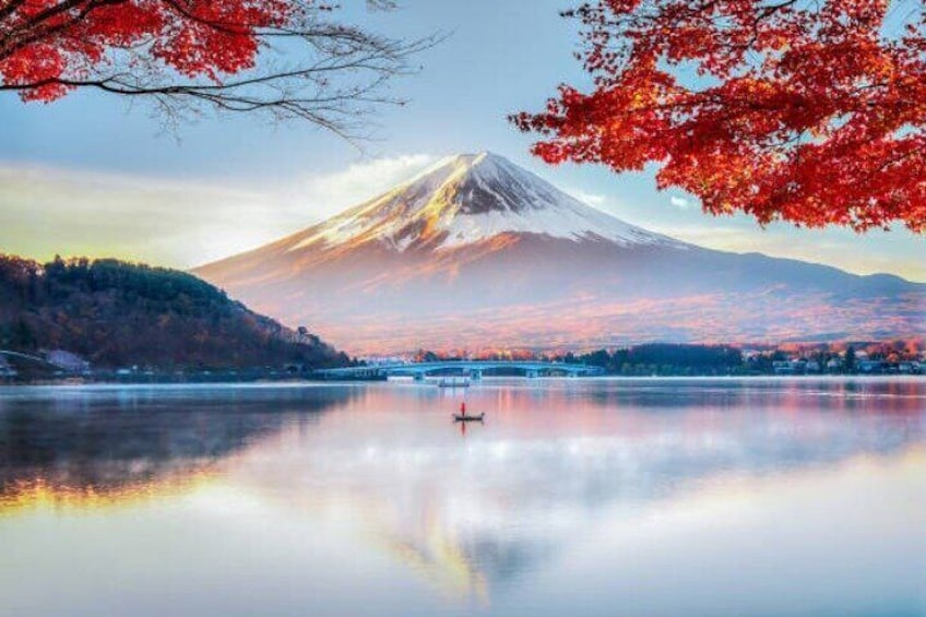 Mount Fuji and Hakone Private Tour by Car with Pickup from Tokyo