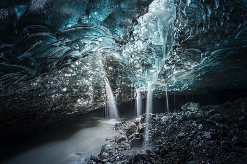 Sapphire Ice Cave Tour from Jökulsárlón - Extra Small Group