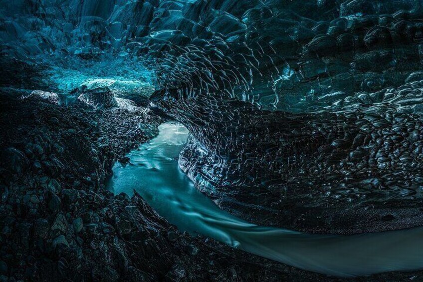 Sapphire Ice Cave Tour from Jökulsárlón - Extra Small Group