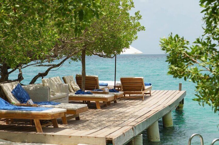 Boat Rental To The Rosario Islands Up To 10 People