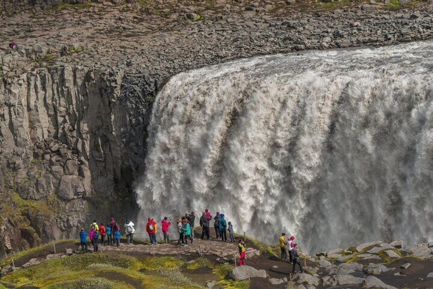5 Days Small Group Journey Around Iceland 
