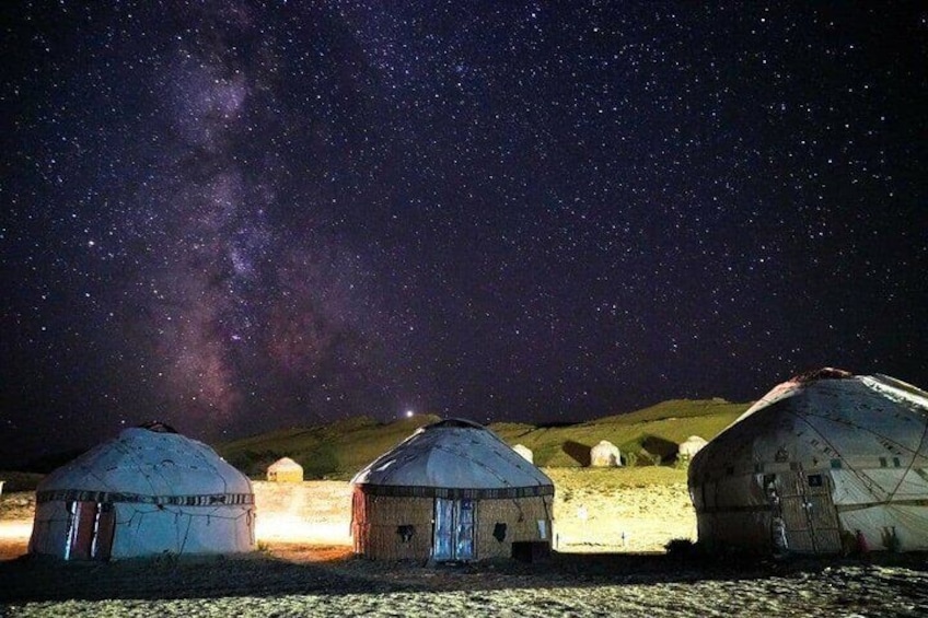 2-Day Small Group Jeep Adventure Tour to Aral Sea in Nukus