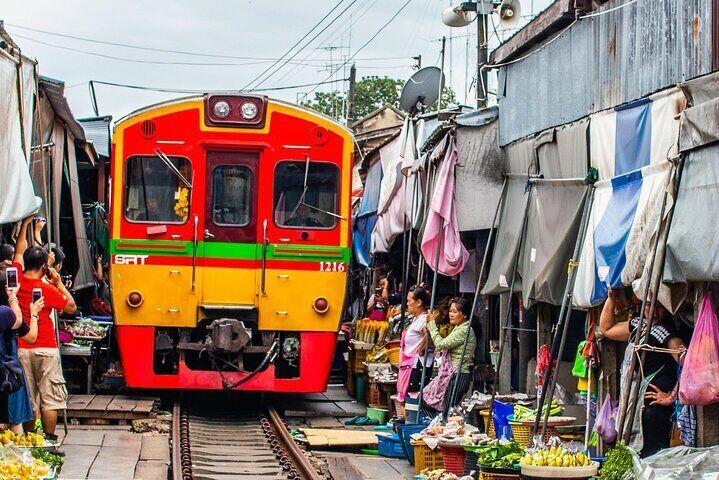Bangkok: Floating Market & Train Market Discovery
