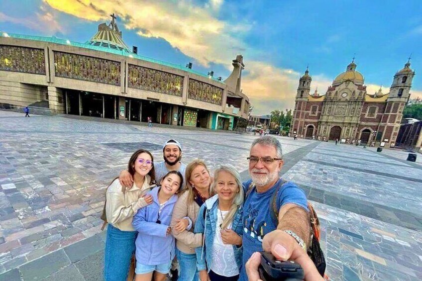Private Tour of the Pyramids and Basilica of Guadalupe from CDMX