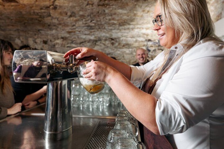 Learn all there is to know about tapping a pint the Czech way