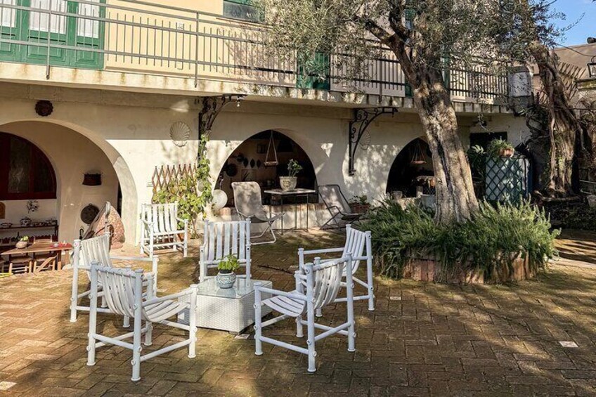 Cooking School and Wine Tasting in a Villa in Sorrento