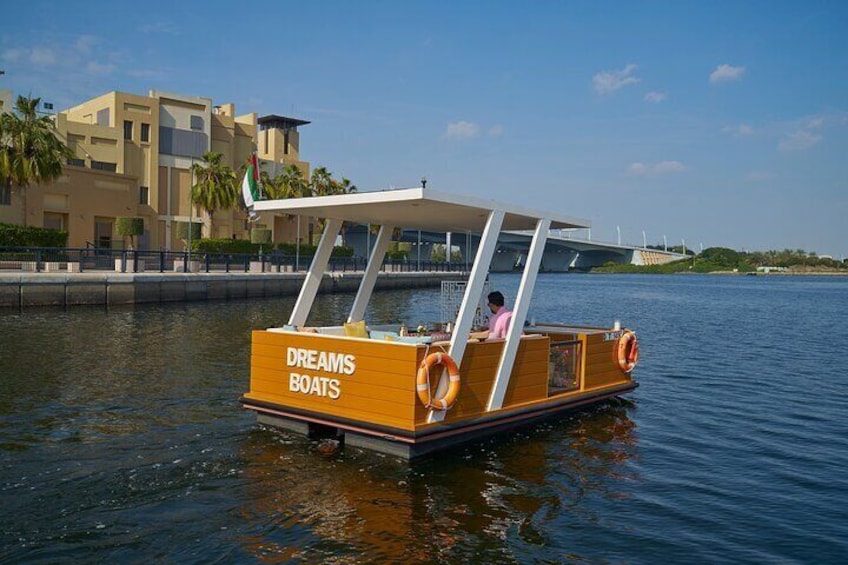 45-Minute Dream Boats Floating Cafe in Dubai