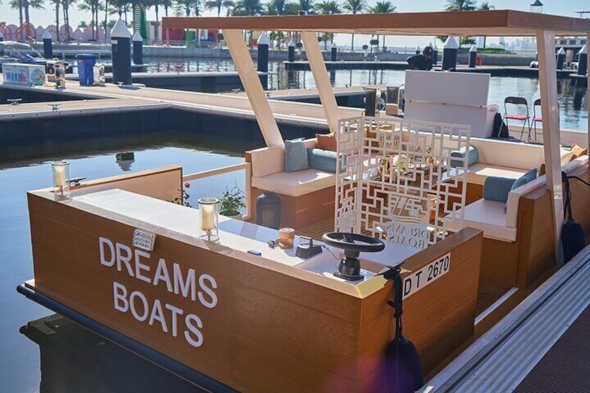 45-Minute Dream Boats Floating Cafe in Dubai