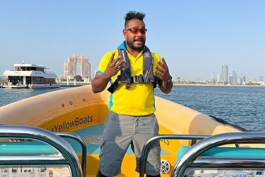 Dubai 60-Min Yellow Boat Tour