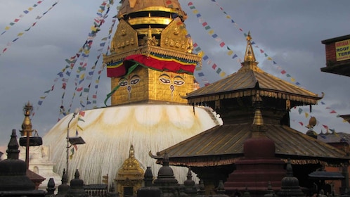 Kathmandu: Heritage Trail 2 Days Tour