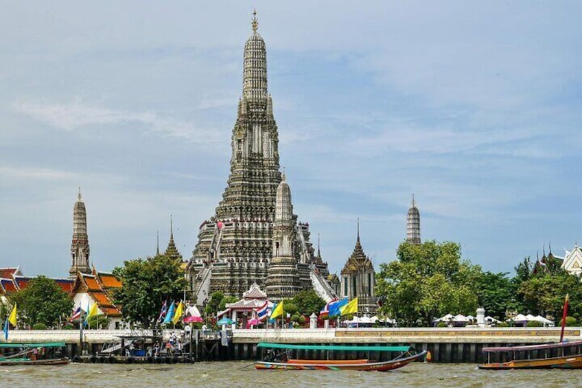 Bangkok Iconic 3 Temple Tour: Wat Arun, Wat Pho and, Grand Palace|