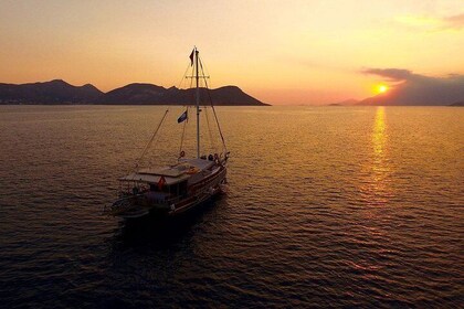 Sunset Boat Trip In Agadir
