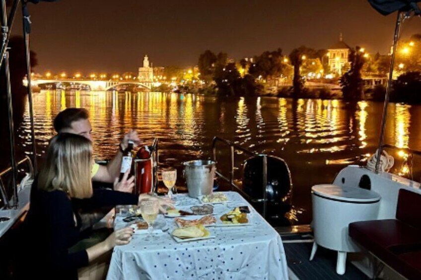 Romantic boat ride 1h. (private)