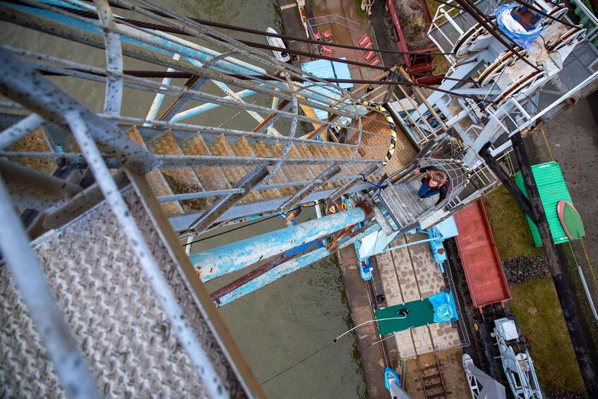 Picture 2 for Activity Hamburg: Bungee Jumping 50 Meters High over the Harbor