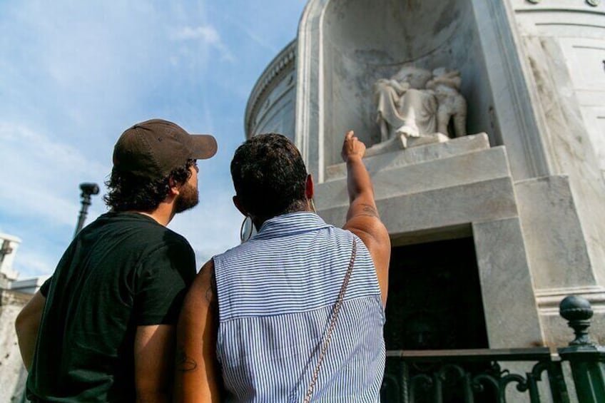 St. Louis Cemetery No. 1 Official Walking Tour - Enters the Cemetery