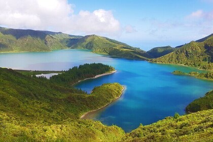 Lagoa do Fogo - Private 4x4 Jeep Adventure - Half Day